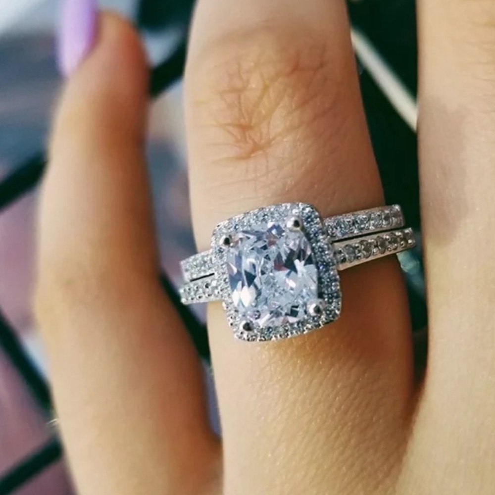 NEW 925 STERLING SILVER DIAMOND RING